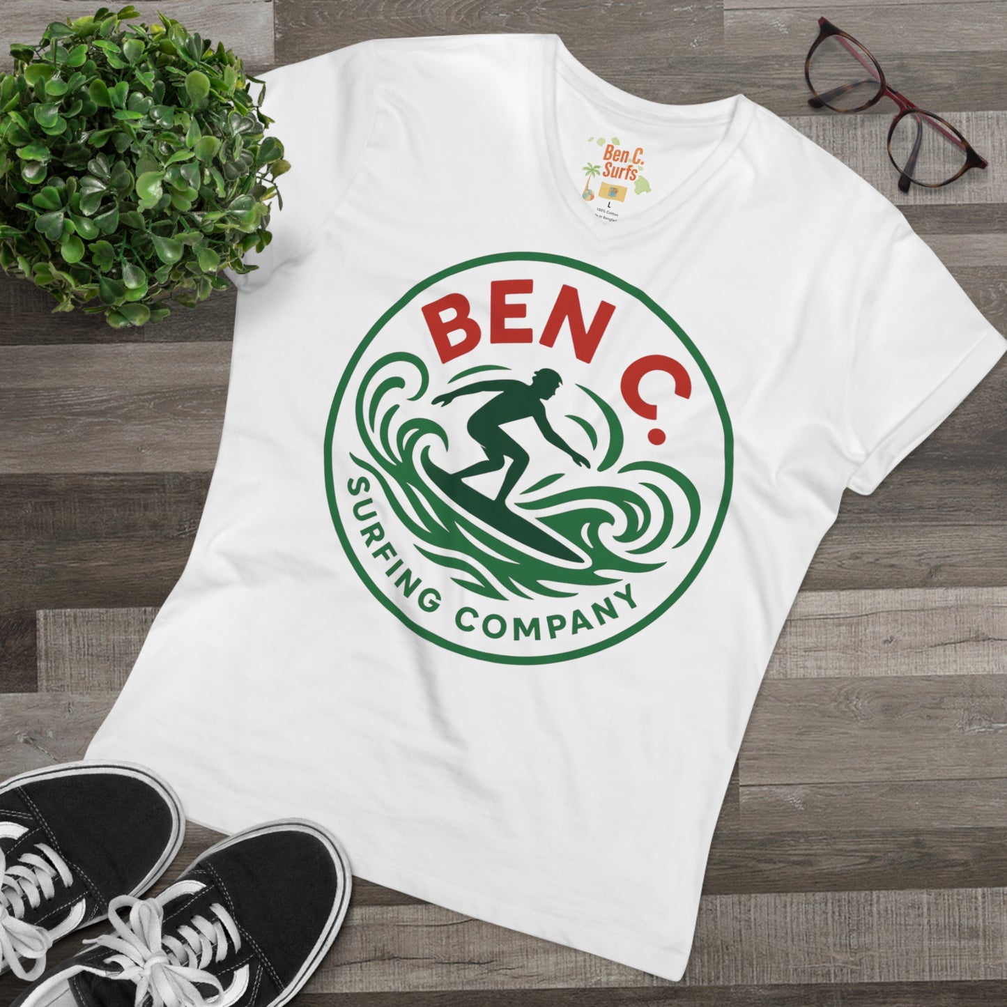 Cuba Libre Logo V-Neck T-Shirt